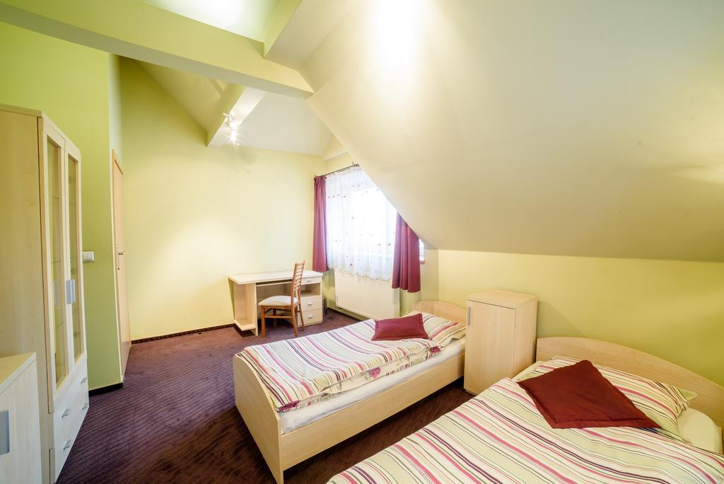 Park Apartment Krakow Exterior photo